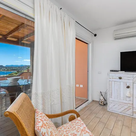 Ferienhaus Cristal House *