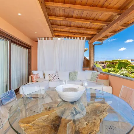 Cristal House Holiday home *